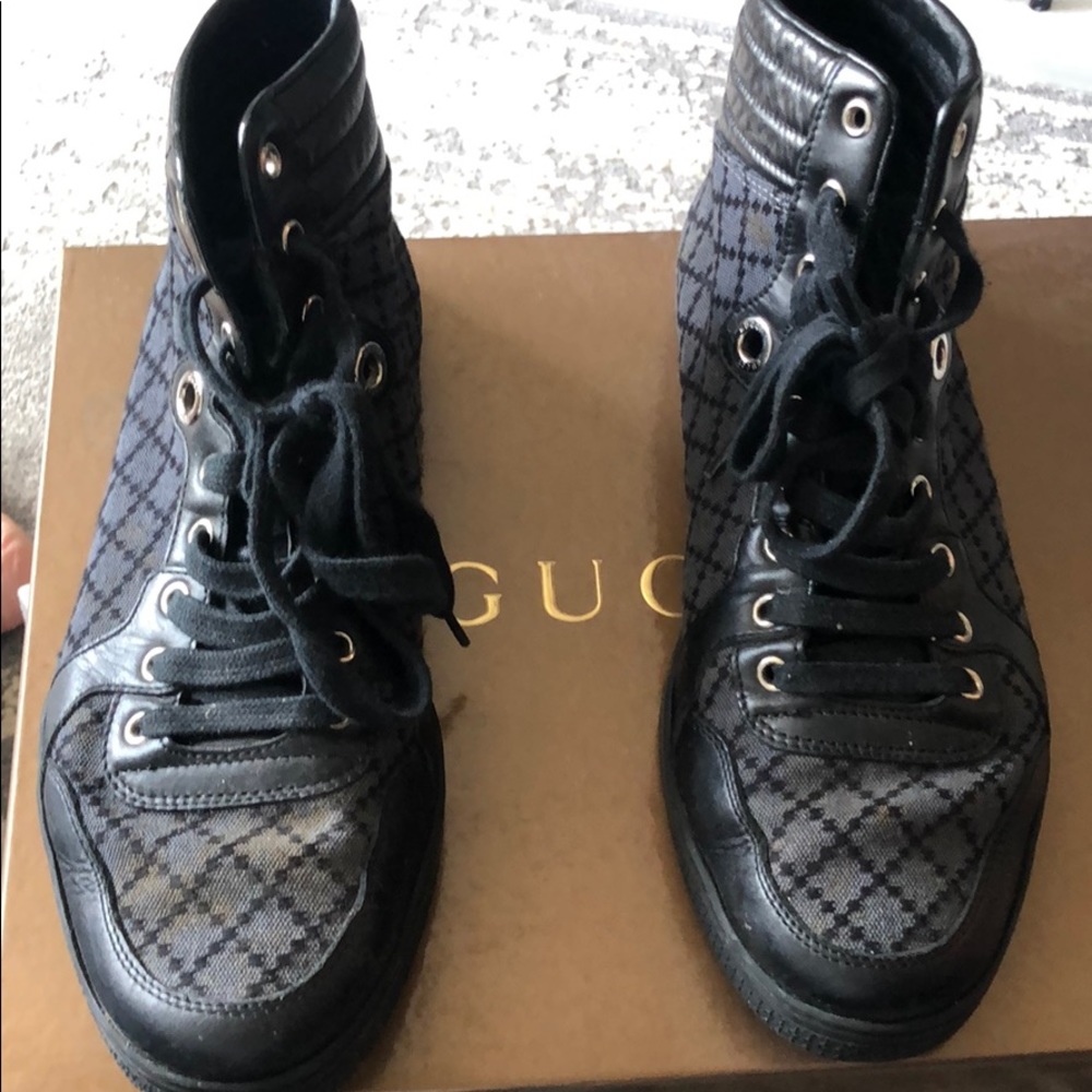 Men’s Gucci sneakers